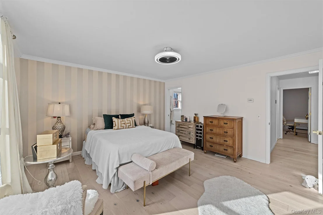 Photo of 21 Pershing Avenue