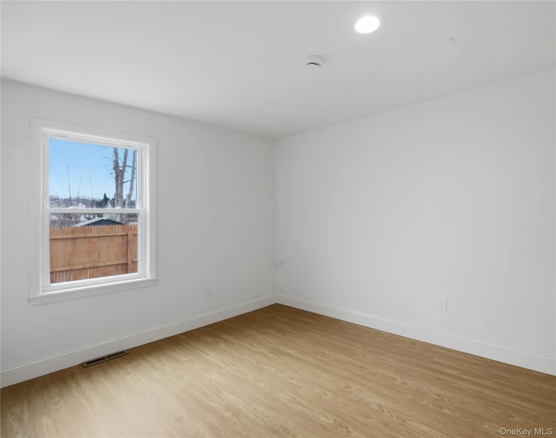 Photo of 36 Edgewater Drive