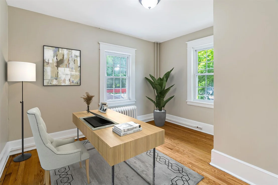 Photo of 33 Center Avenue