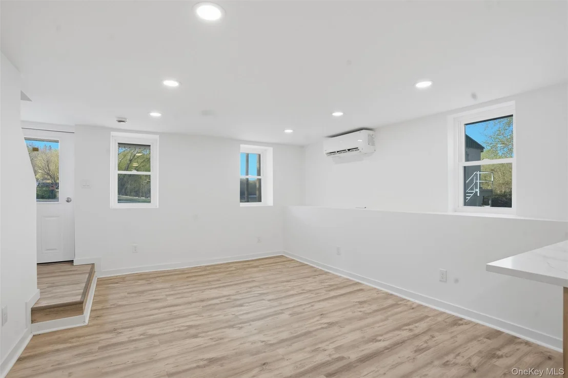 Photo of 116 Maple Street