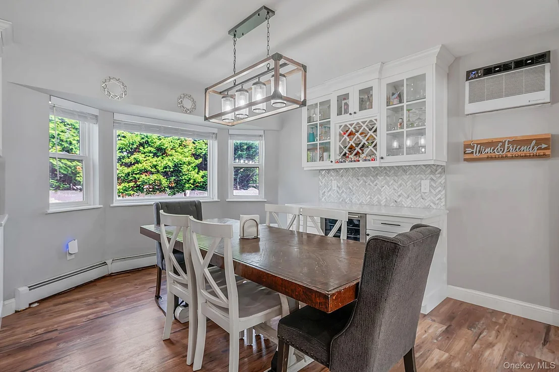 Photo of 53 Abbott Avenue