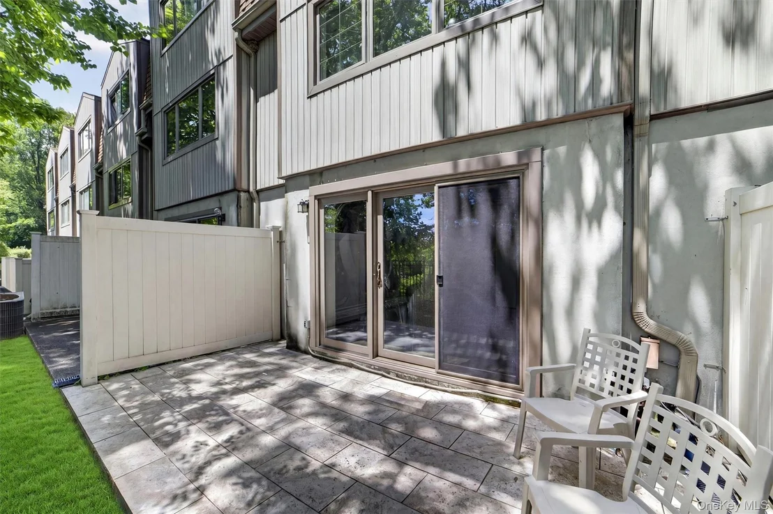 Photo of 9 Maple Crest Drive