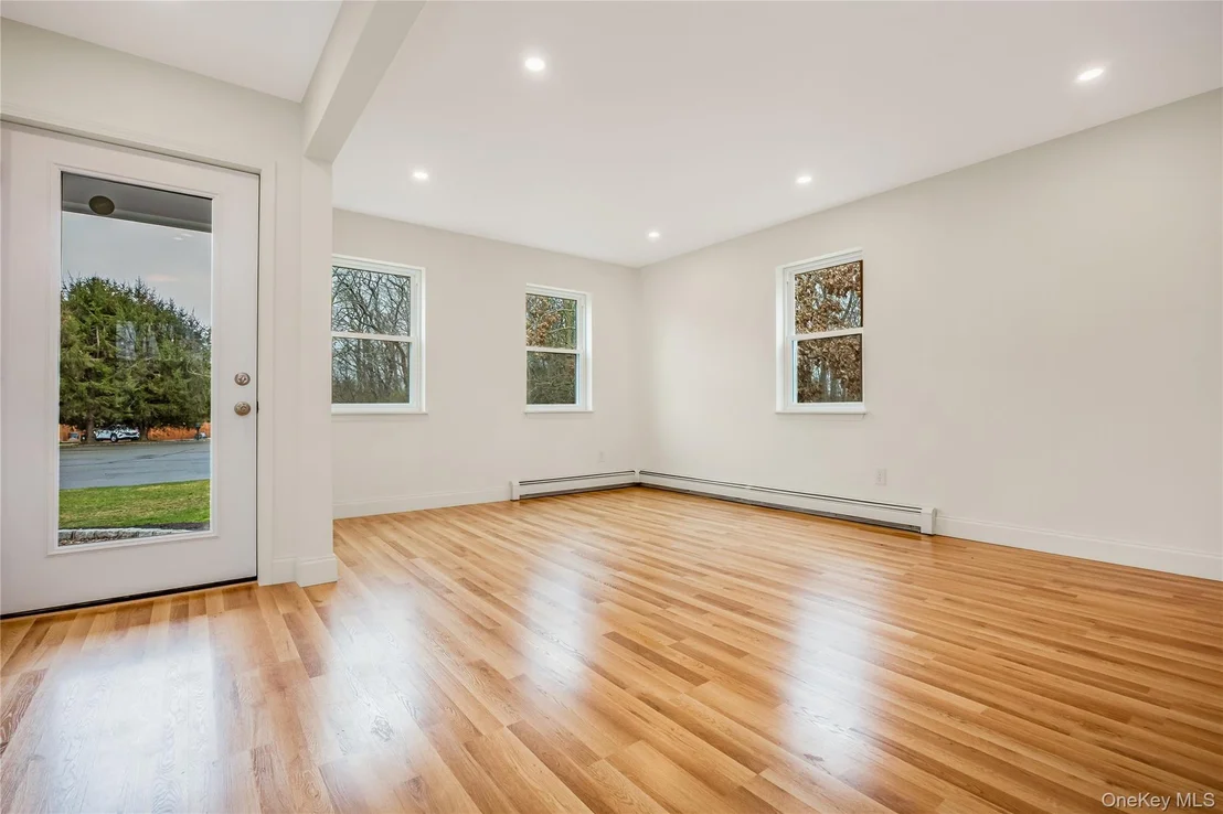 Photo of 24 Buckskin Lane