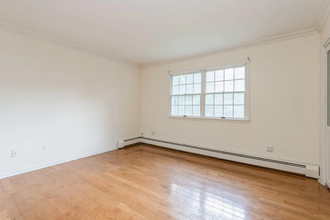 Photo of 2 Demarest Road