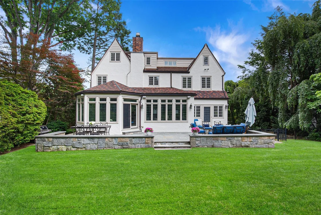 Photo of 18 Glen Eagles Drive