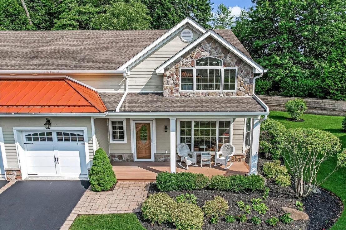 Photo of 38 Avner Lane