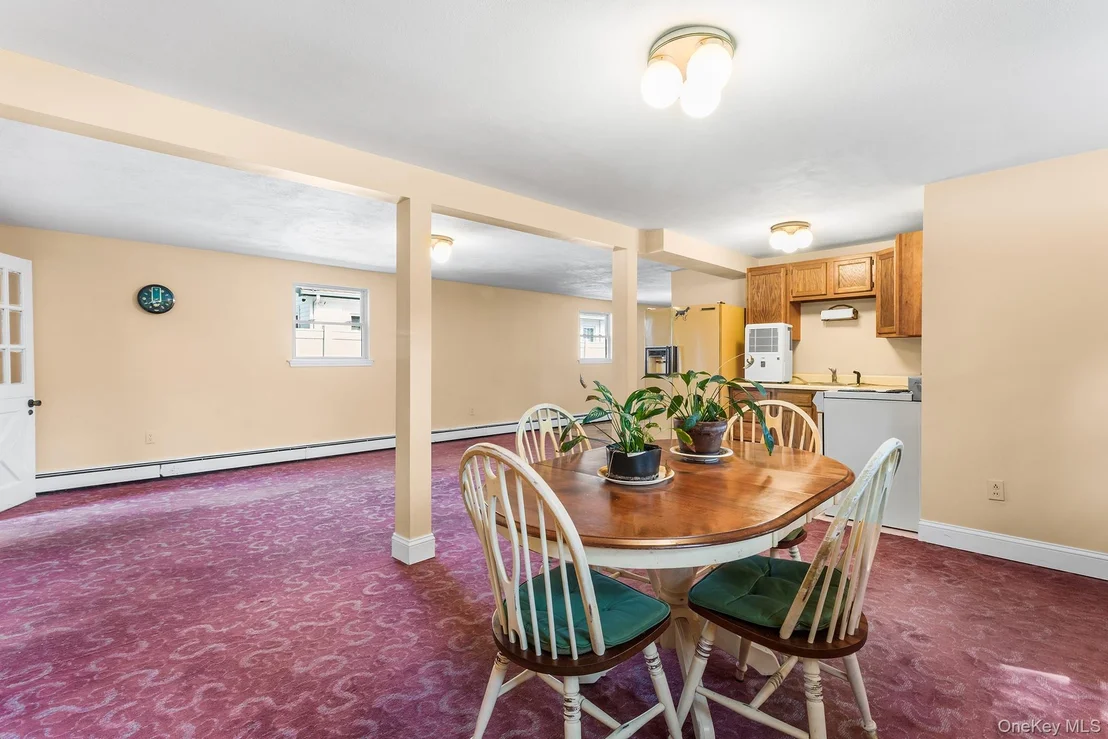 Photo of 1320 Pine Acres Boulevard