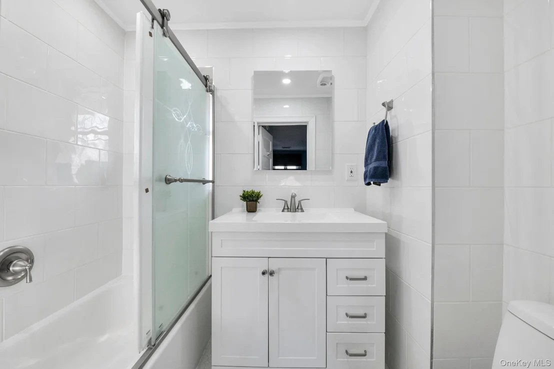 Photo of 10 Clover Drive