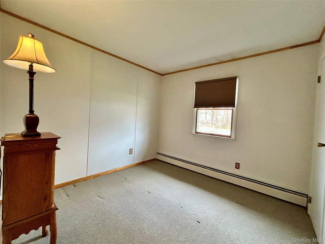 Photo of 136 B Hampton Avenue
