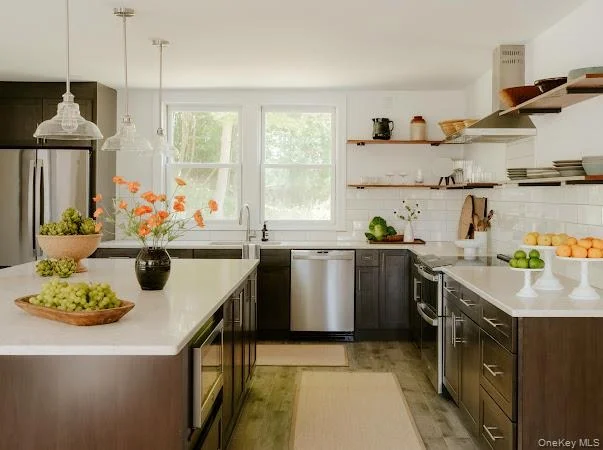 Photo of 181 Vedder Road
