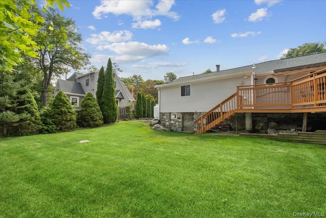 Photo of 333 Rockledge Road