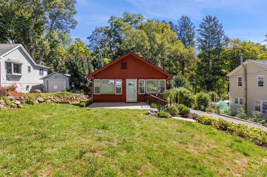Photo of 6 Brookside Drive