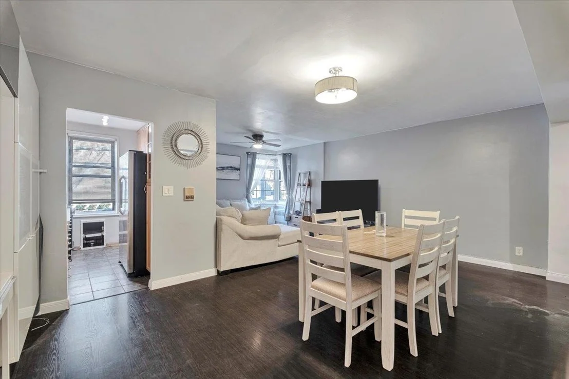 Photo of Unit 1A at 804 Bronx River Road