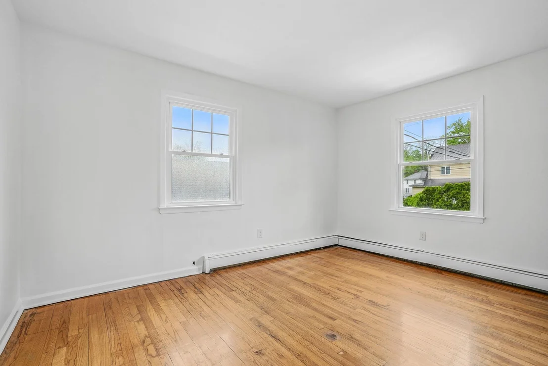 Photo of 13 Pine Street