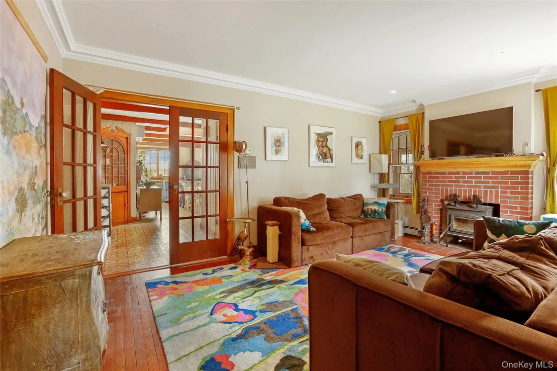Photo of 12 Hillside Avenue
