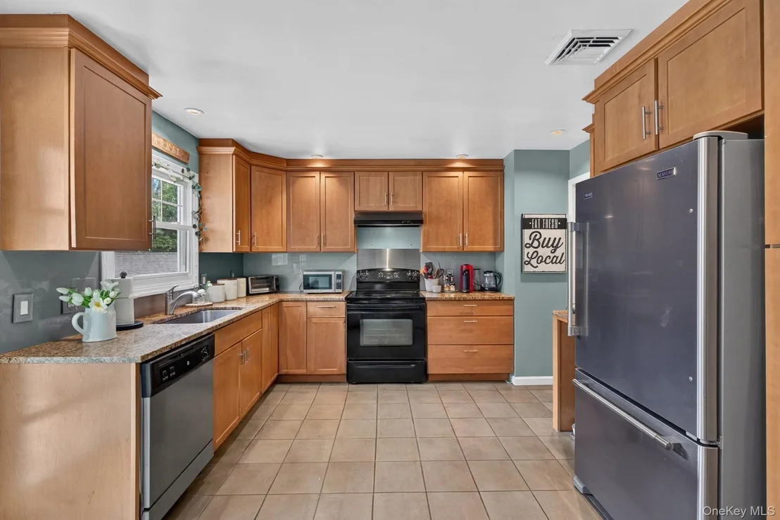 Photo of 9 Debra Hill Road