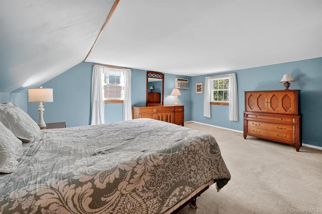 Photo of 24 Beverly Road
