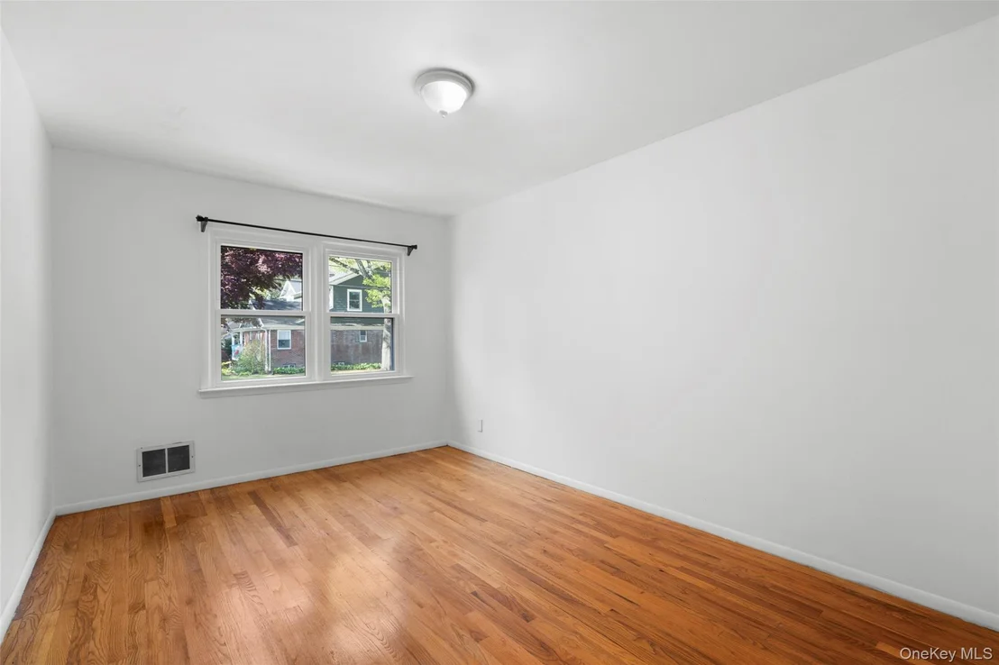 Photo of 71 Bacon Place