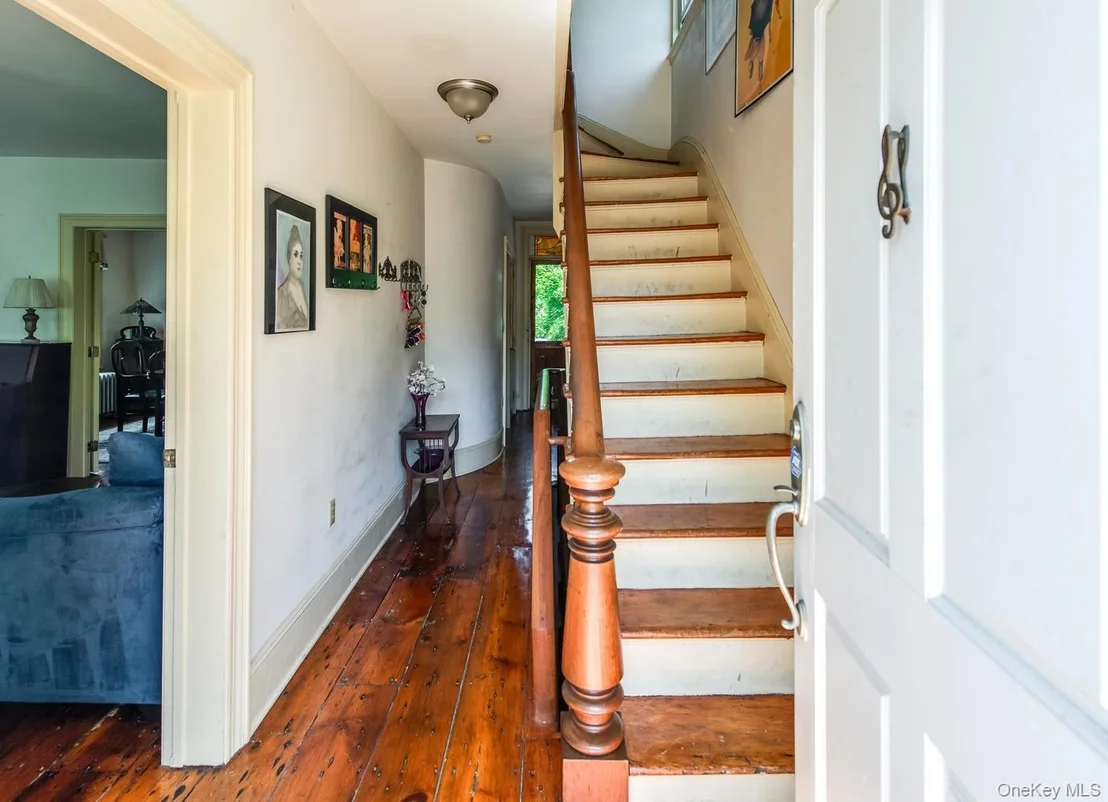 Photo of 33 Cliff Street