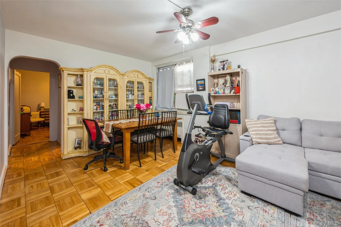 Photo of Unit 1C at 755 Bronx River Road