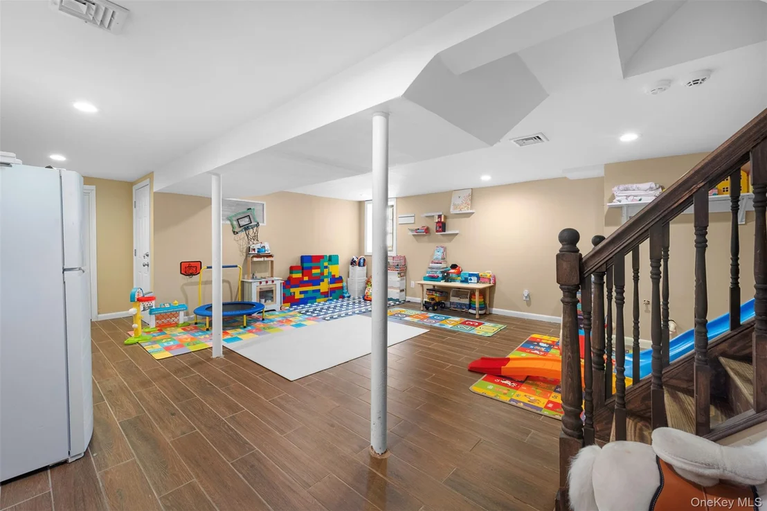 Photo of 6 Brookbridge Road