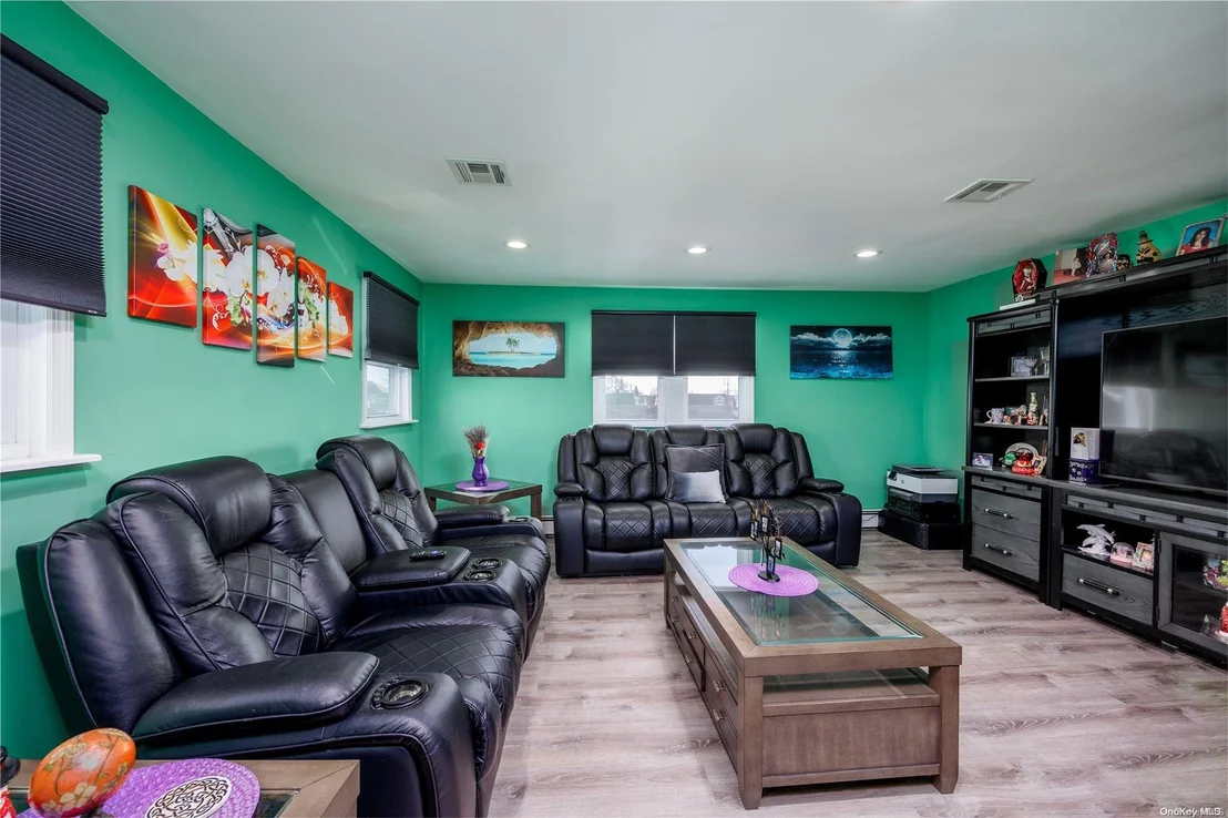 Photo of 83 Weidner Avenue