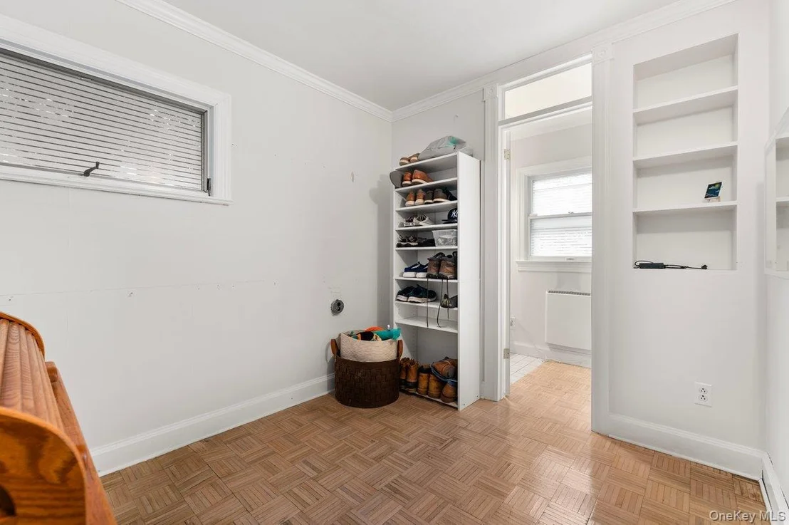 Photo of 22 Greenway Circle
