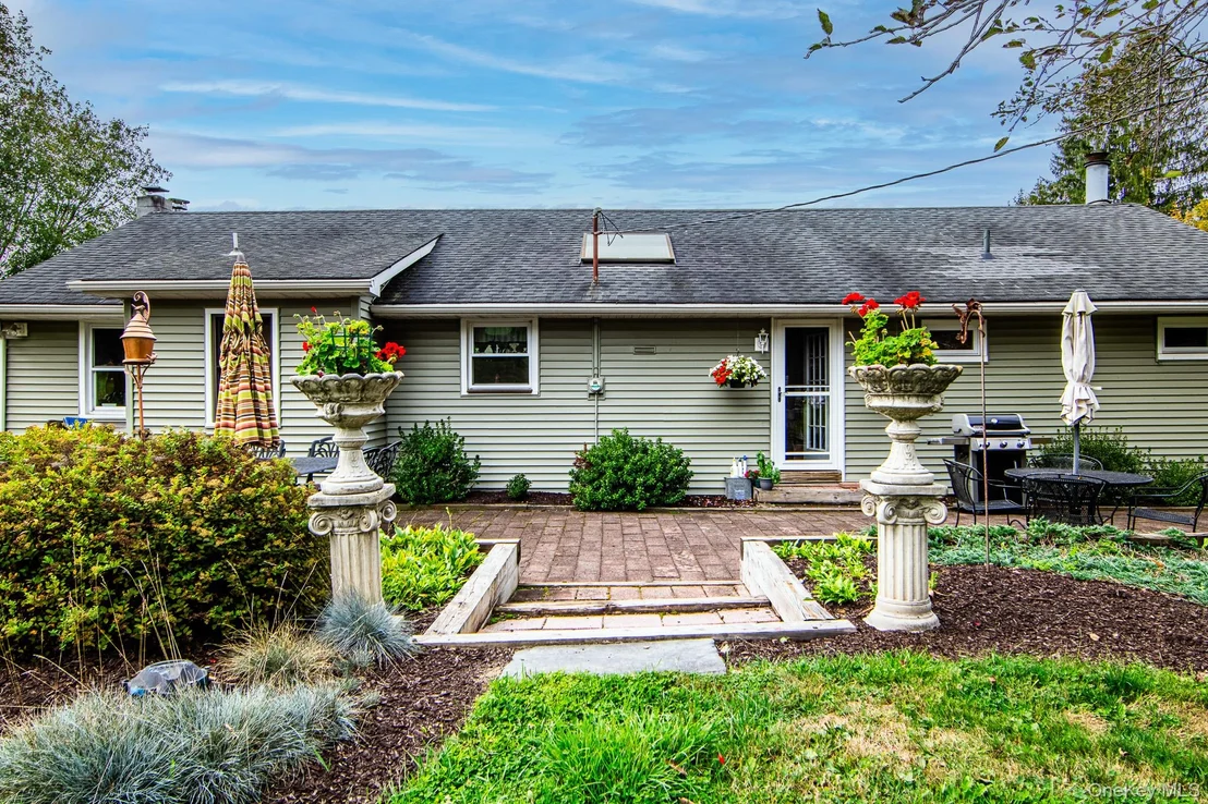 Photo of 284 Ohaire Road