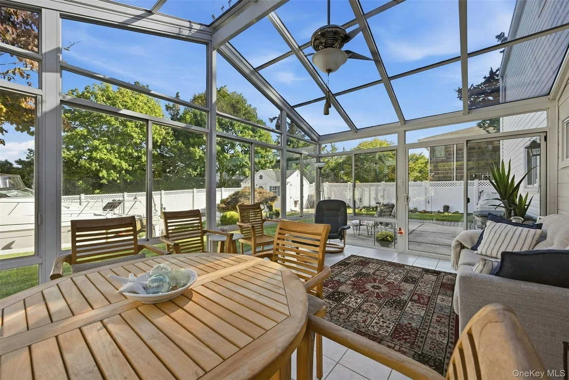 Photo of 75 Bayview Drive