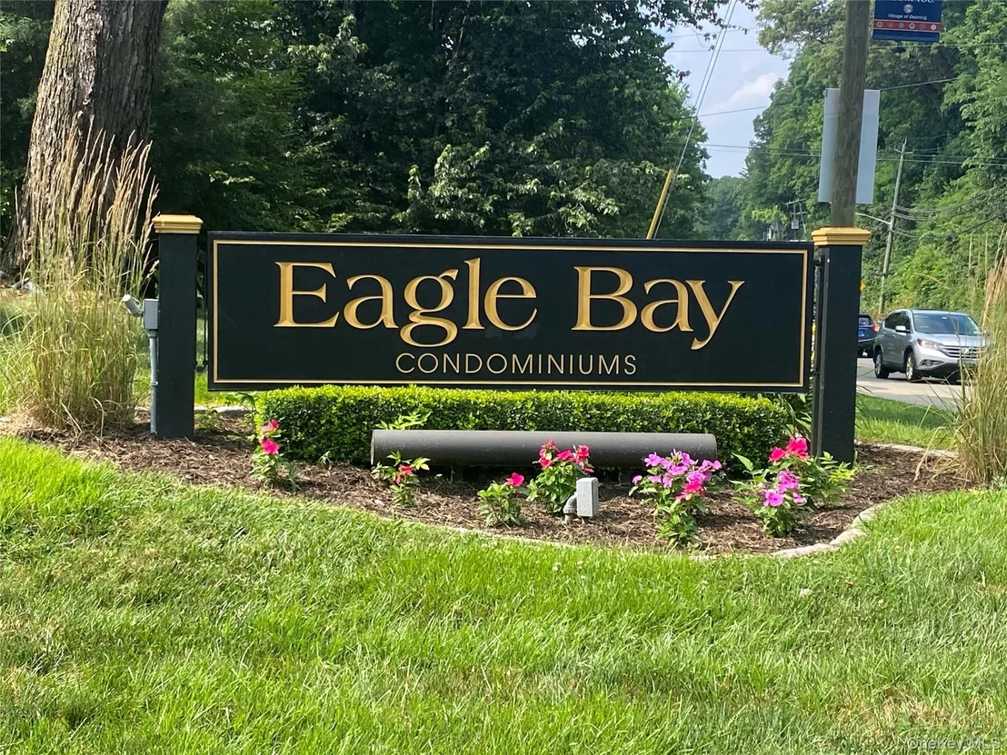 Photo of 707 Eagle Bay Drive