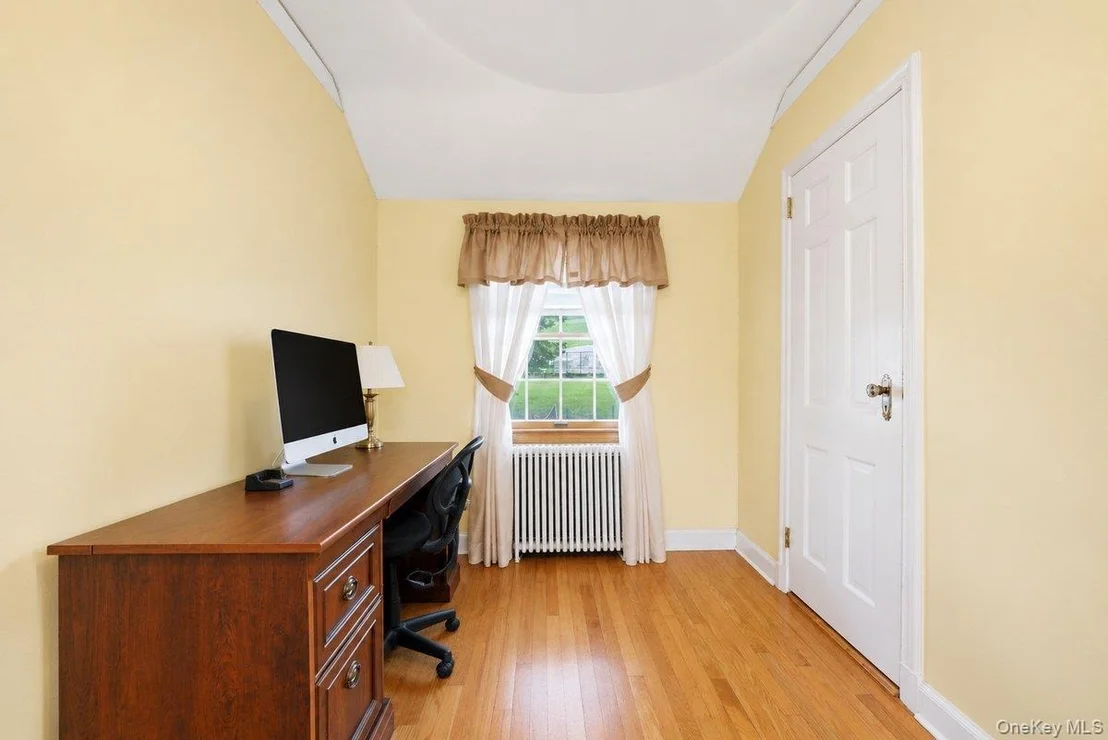 Photo of 85 Halstead Avenue