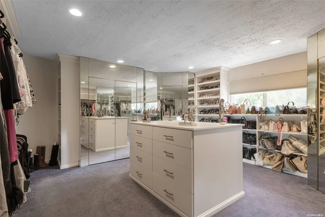 Photo of 4 Summerwind Drive