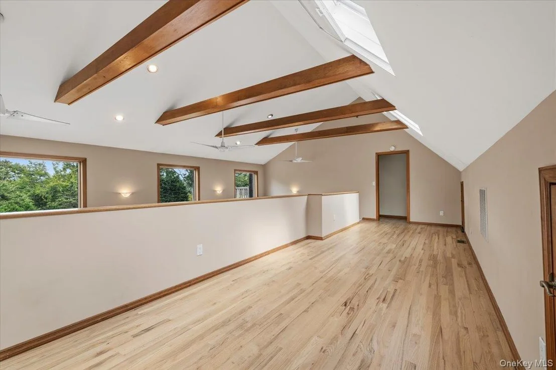 Photo of 2785 Noyack Road