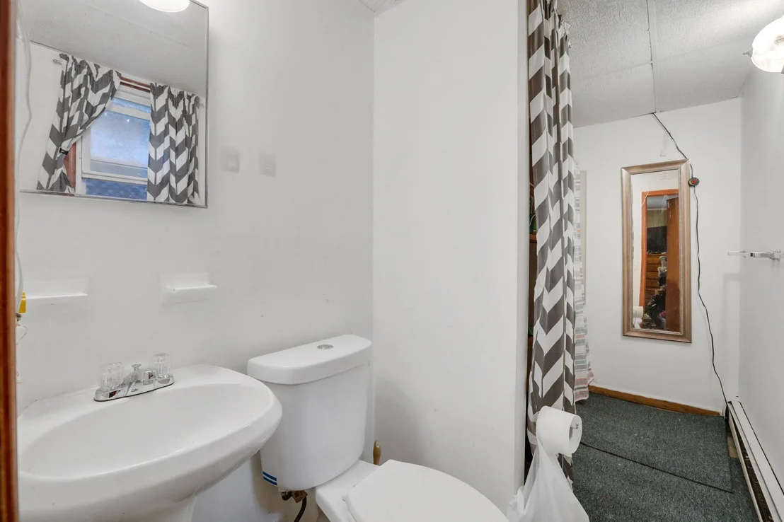 Photo of 187 Riverview Drive