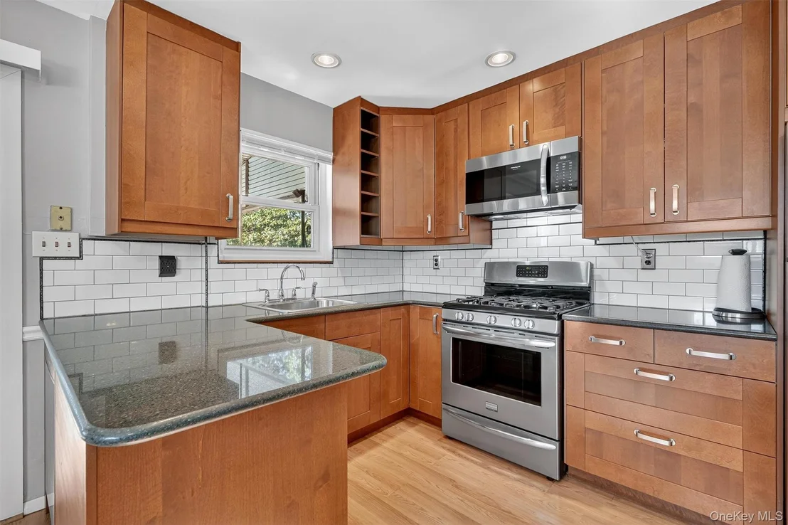 Photo of 283 Calhoun Avenue