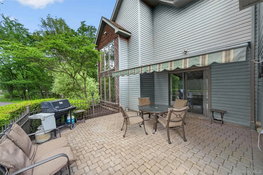 Photo of 233 Hill Road