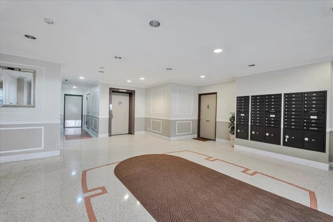 Photo of Unit 1A at 804 Bronx River Road