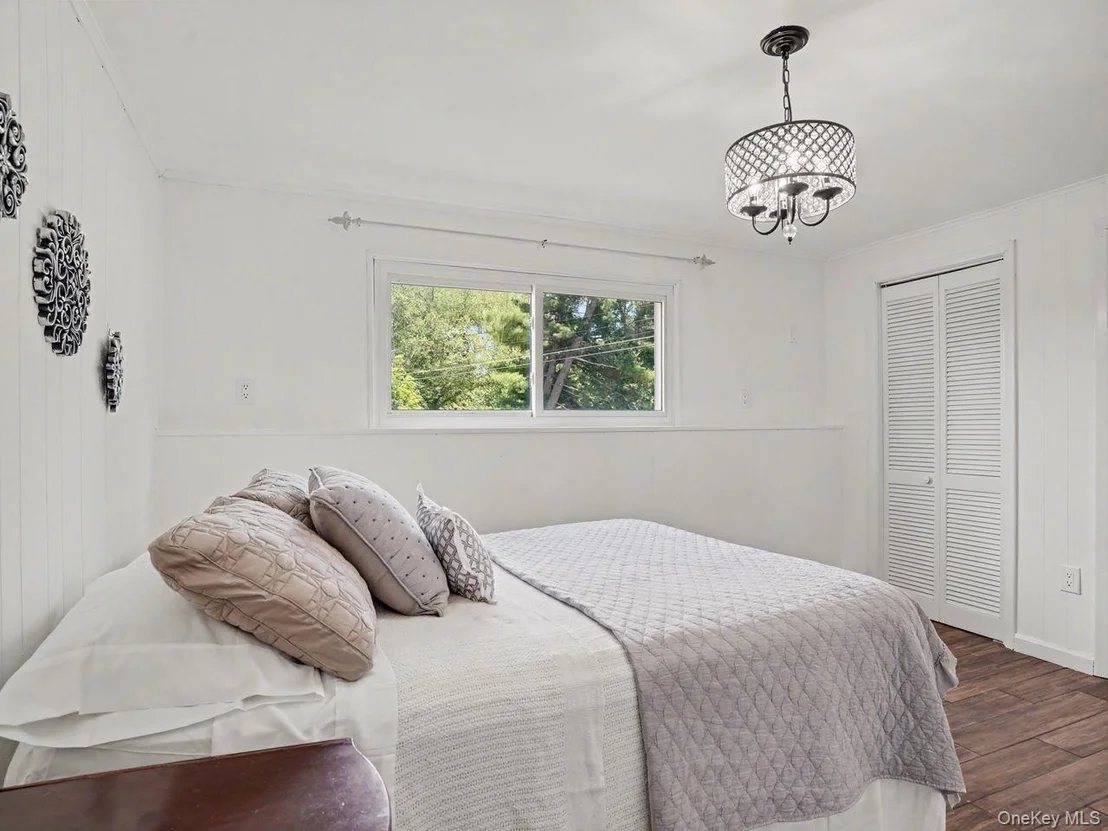 Photo of 11 Leona Drive