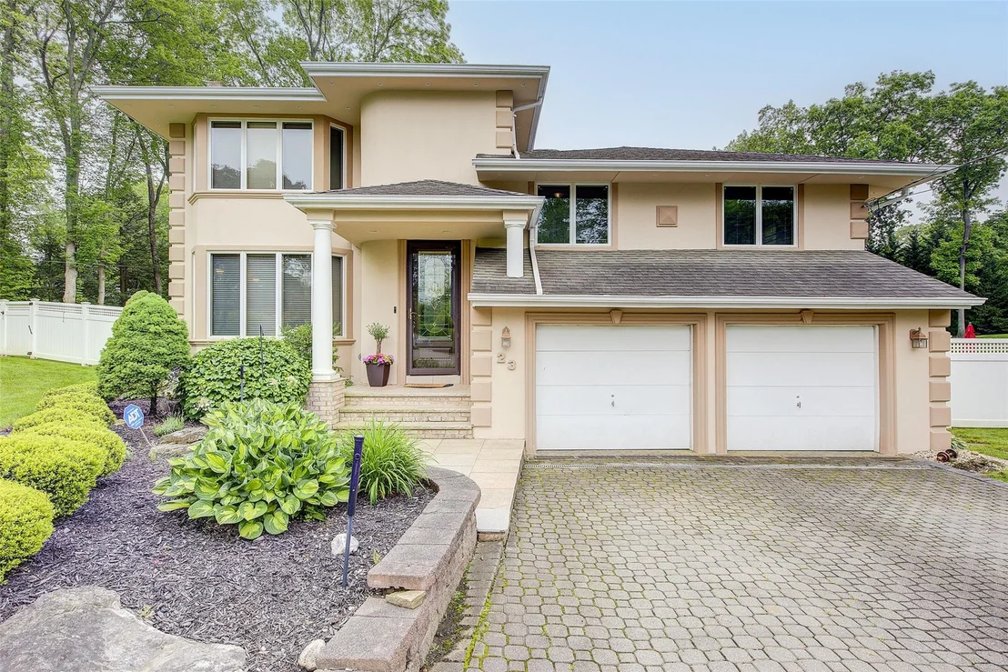 Photo of 23 Sandra Drive
