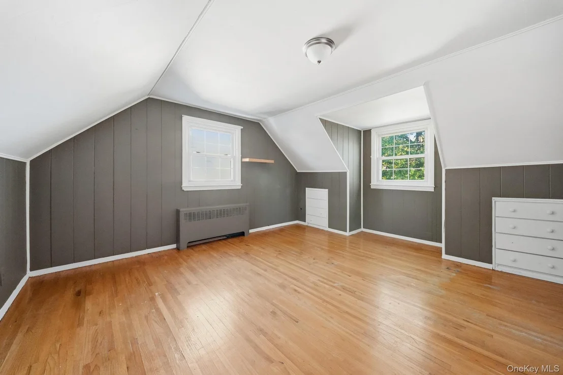 Photo of 88 Meyer Avenue