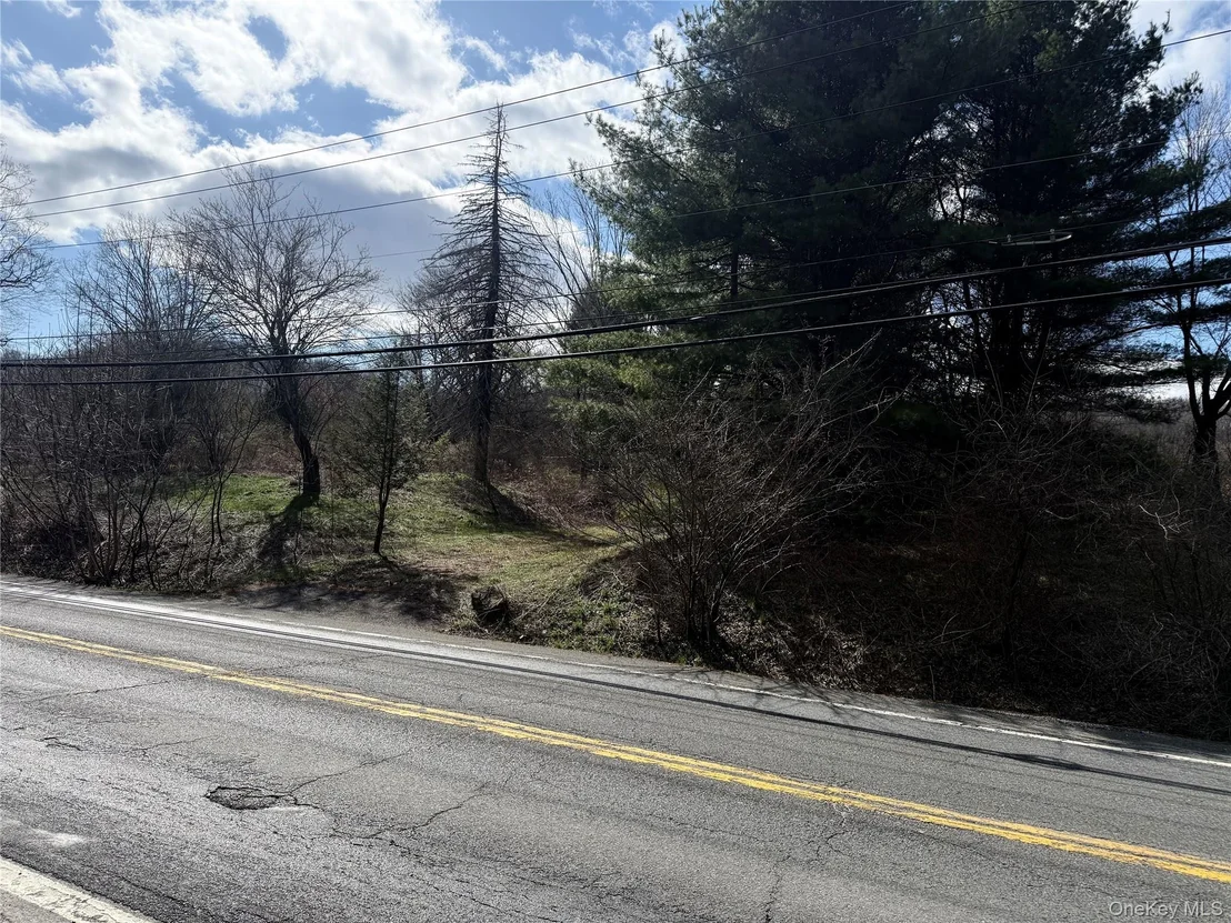 Photo of 5019 Route 22