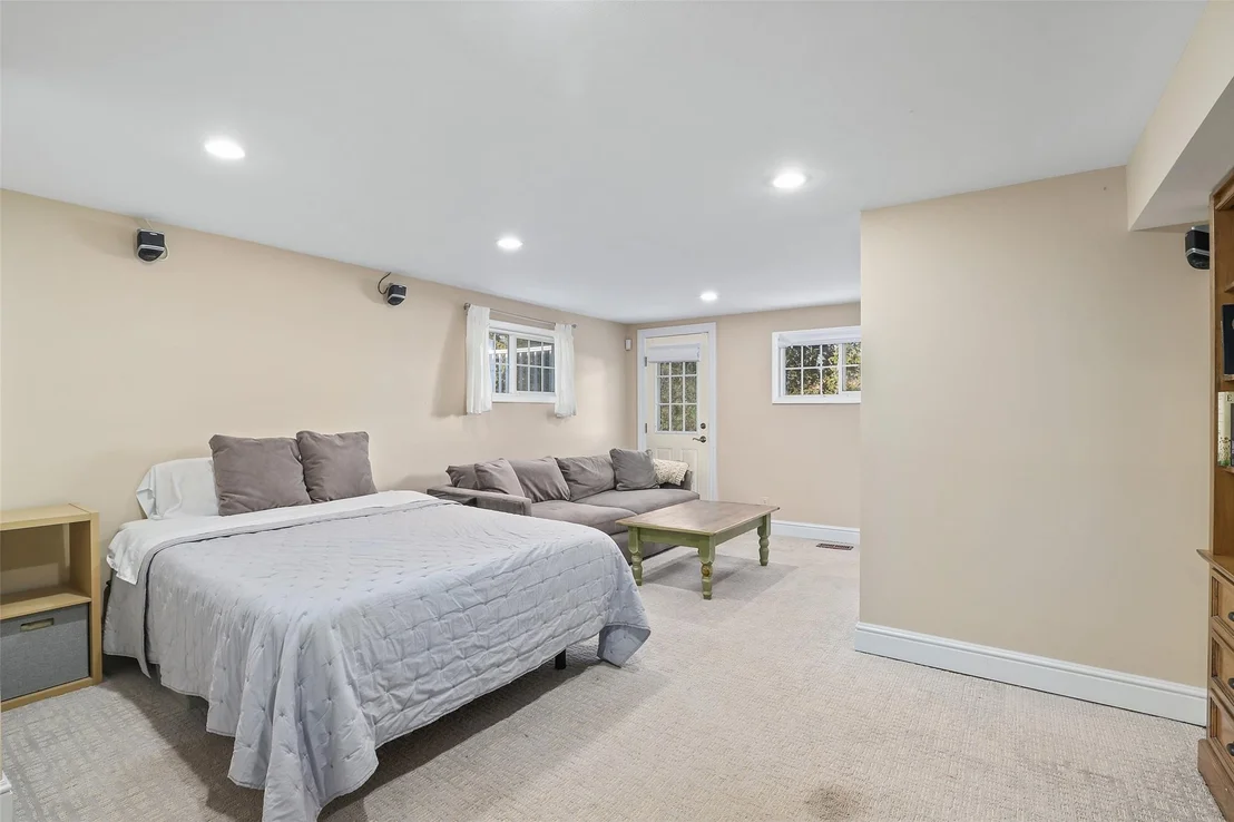 Photo of 5 Country Ridge Circle