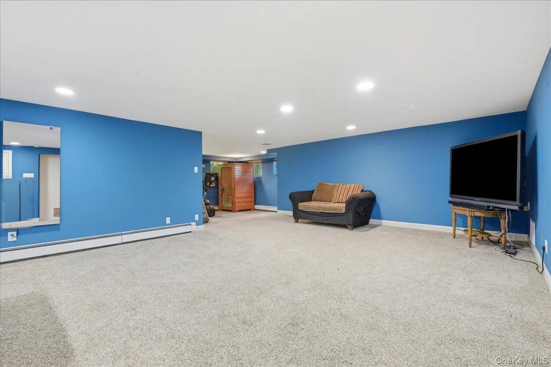 Photo of 15 Seneca Place
