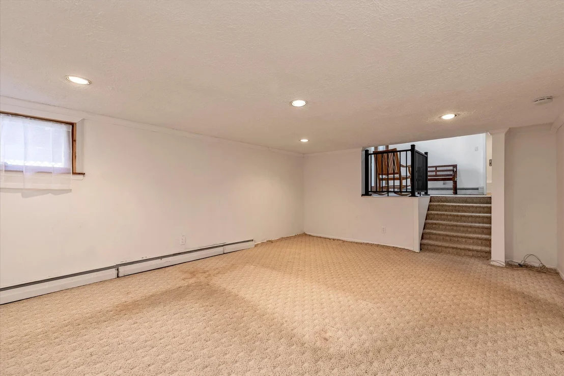 Photo of 62 Flower Lane