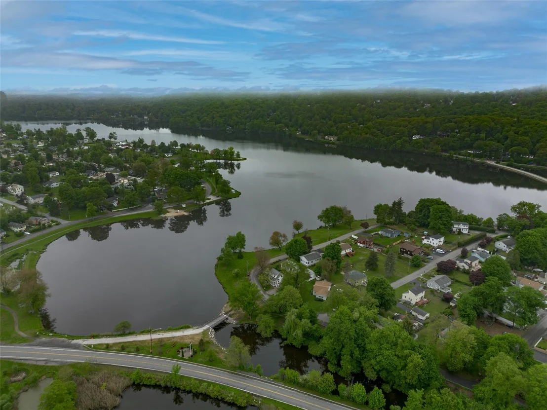 Photo of 47 Champlain Drive