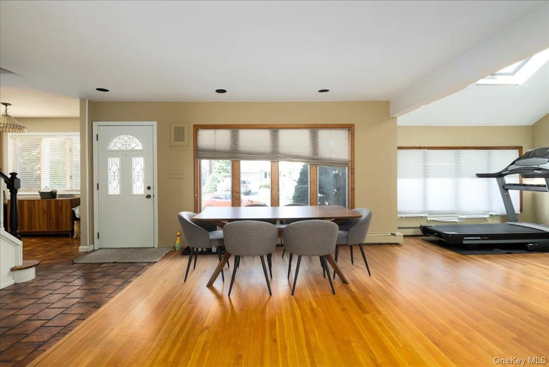 Photo of 10 Seneca Drive