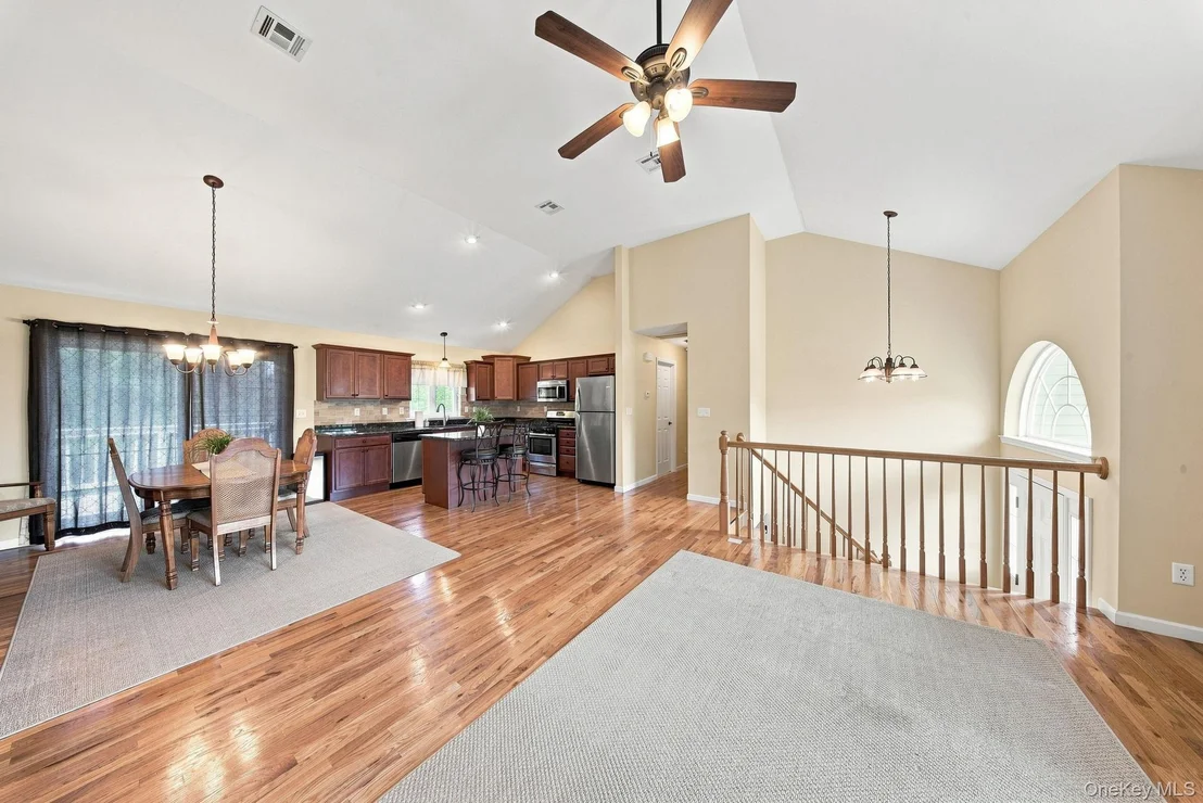 Photo of 236 Springbrook Road