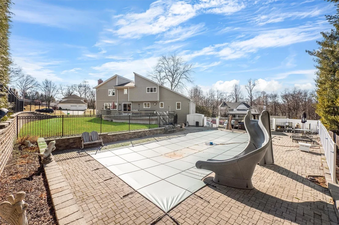 Photo of 31 Waters Edge