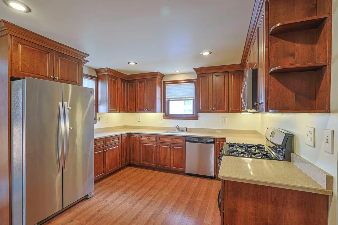 Photo of 7 Commonwealth Avenue