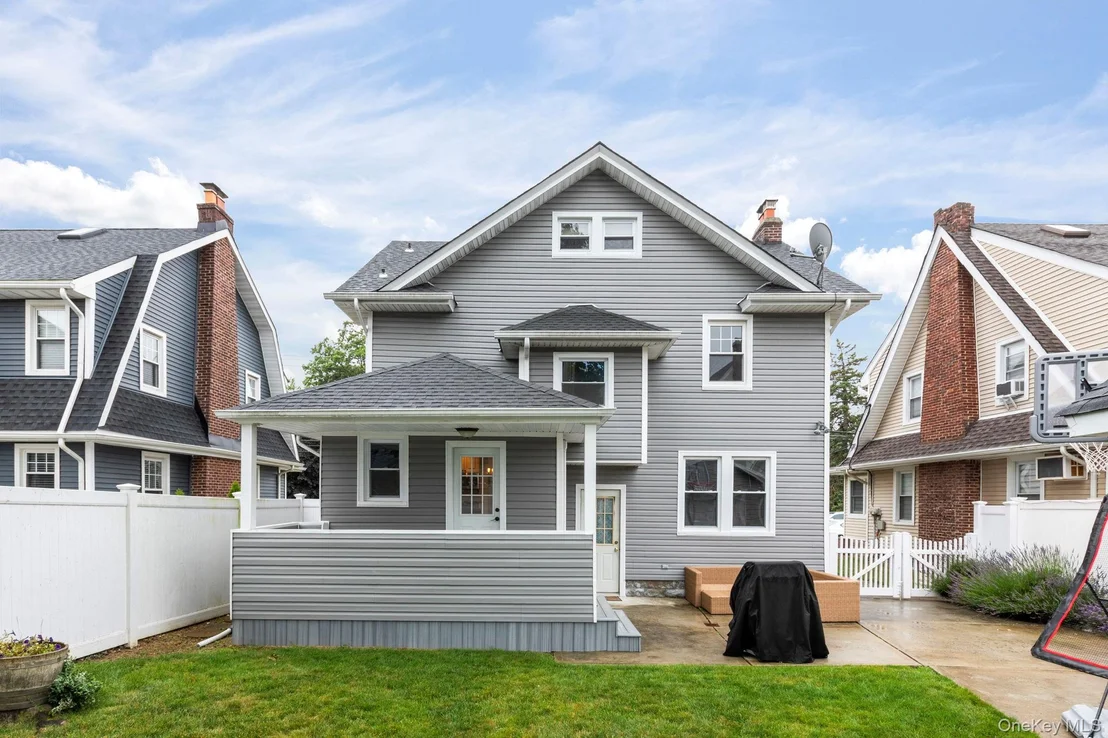 Photo of 78 Denton Avenue